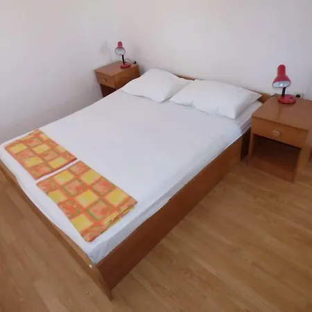 Apartment Branko Nin