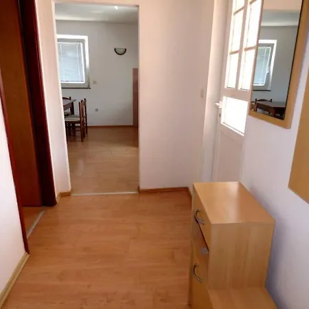 Apartament Branko *